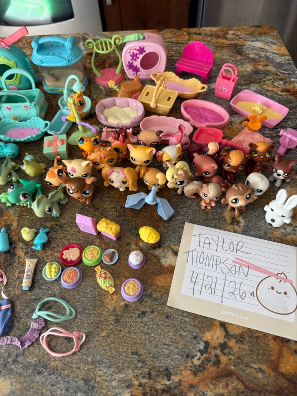 Vintage Littlest Pet Shop Mixed Figures Lot - Picture 3 of 3